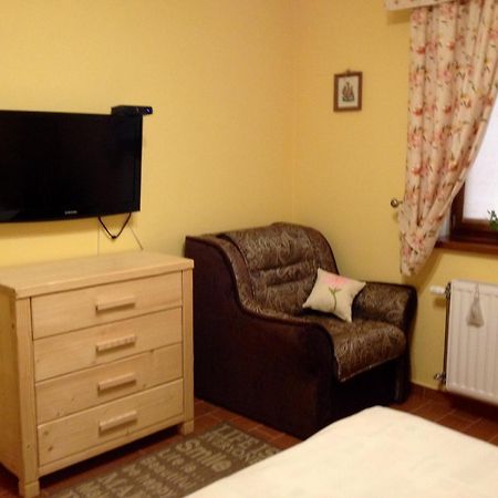 Sadyba Ertash Vyshka Habitación foto